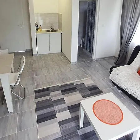 Odmor Na Selu Babajic *