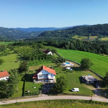 Odmor Na Selu Babajic *