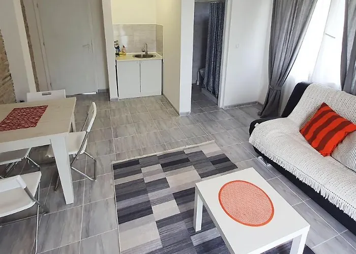 Odmor Na Selu Babajic *